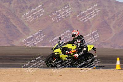 media/Dec-09-2023-SoCal Trackdays (Sat) [[76a8ac2686]]/Turn 12 Speed (140pm)/